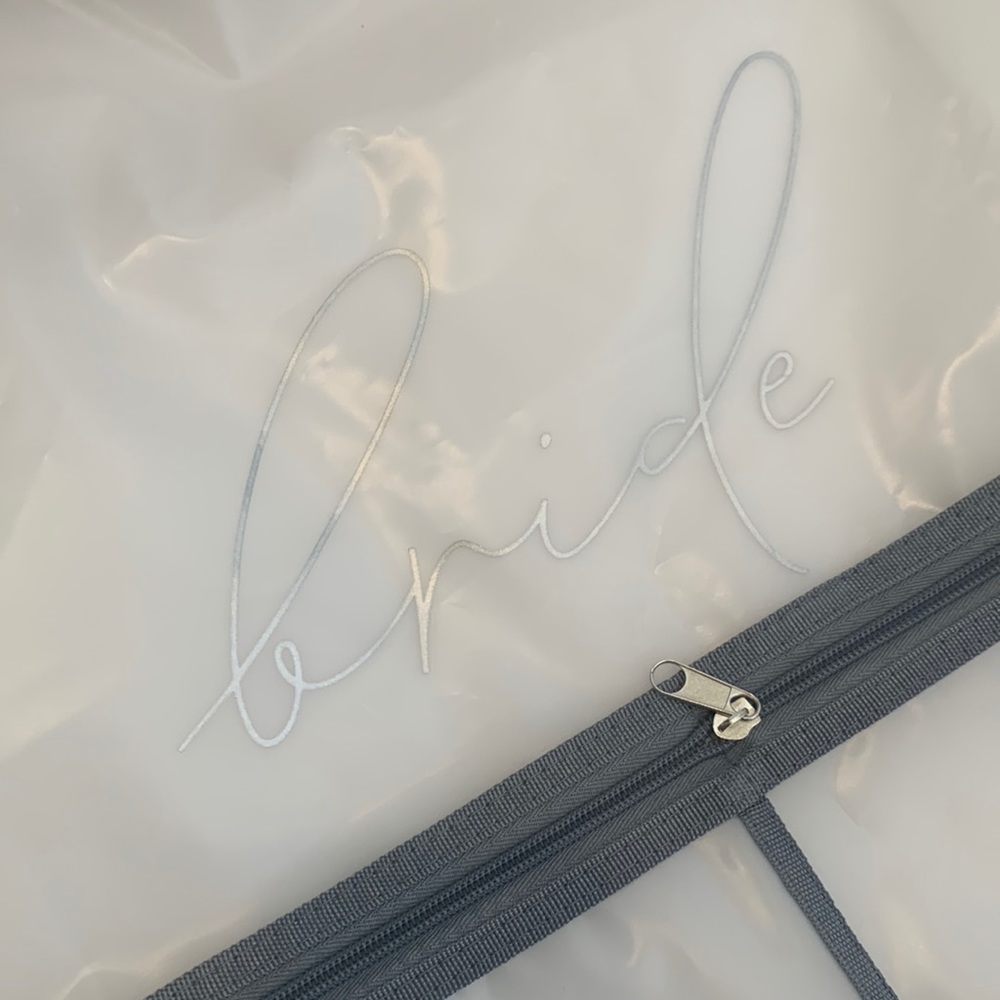 David’s Bridal Essentials garment bag